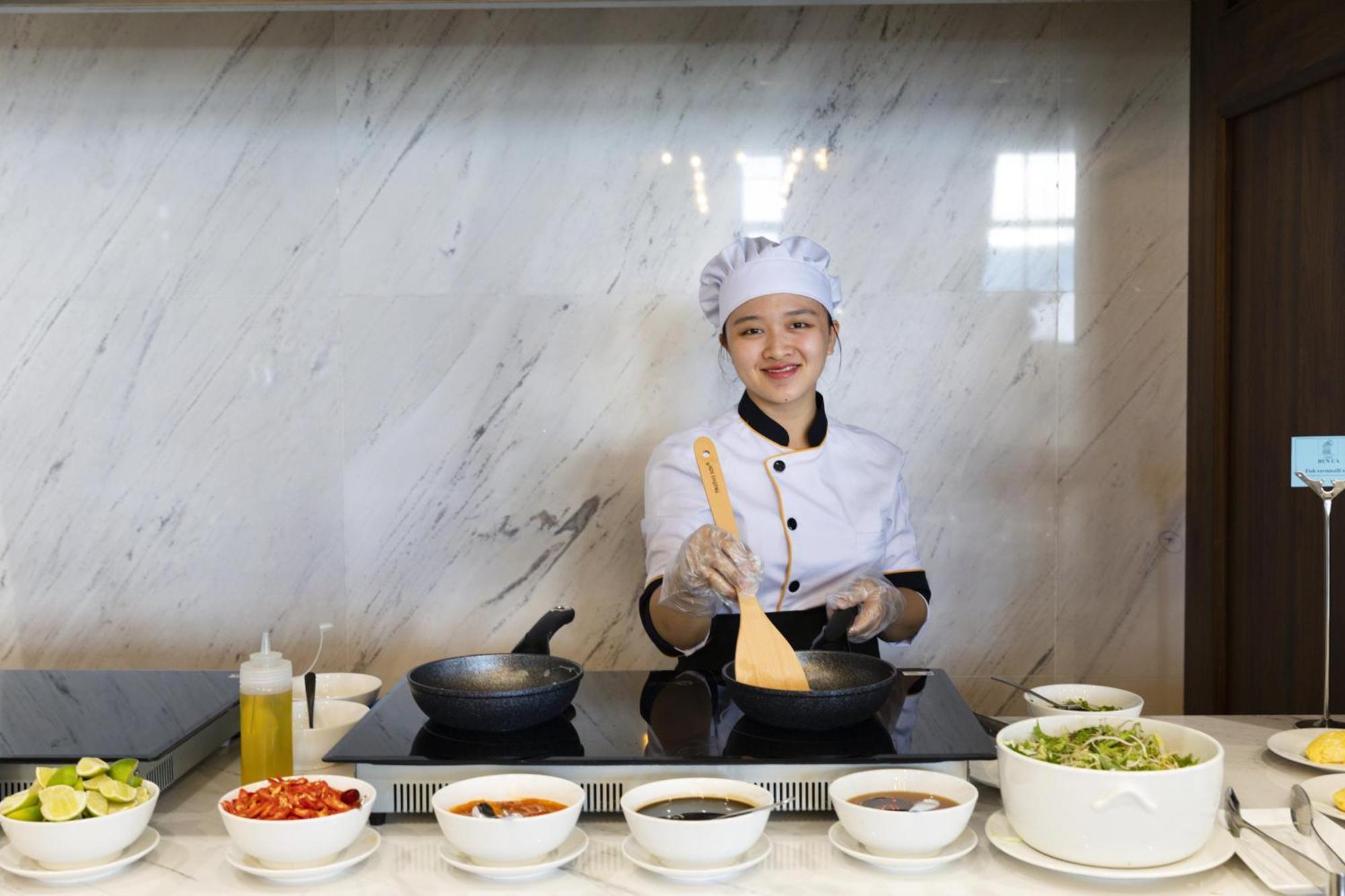 Cct Luxury Hotel Nha Trang Zewnętrze zdjęcie